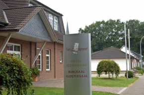  Hotel Restaurant Zum Hollengrund  Heeslingen